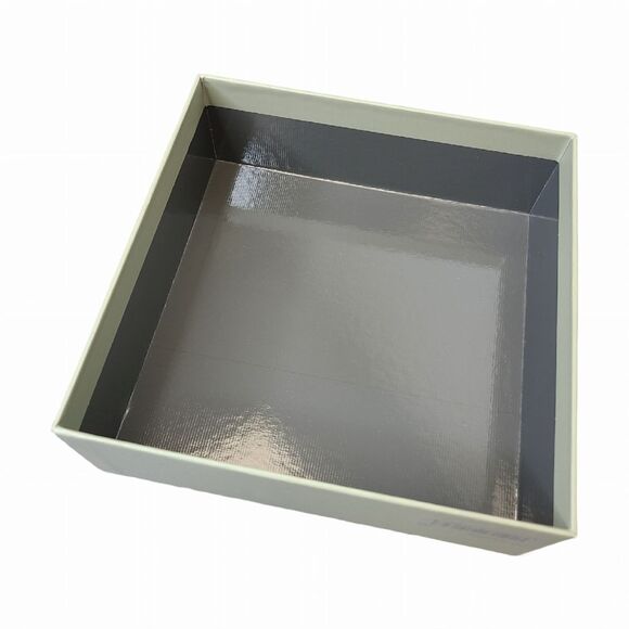 Authentic Tom Ford Green Empty Box 7.25" x 7.25" x 2.75" - Picture 9 of 16